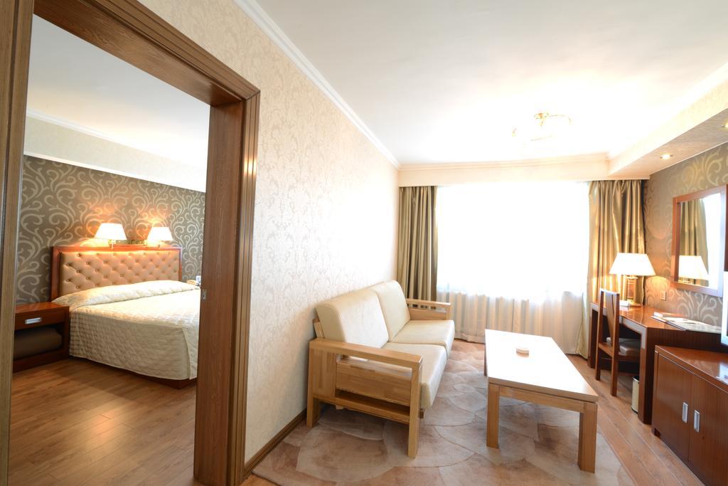 Flower Hotel Ułan Bator Pokój zdjęcie